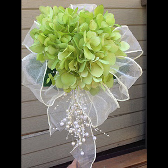 Hydrangea Decoration idea - Gallery - Simple and Classy Bridesmaids Wedding bouquet for rent